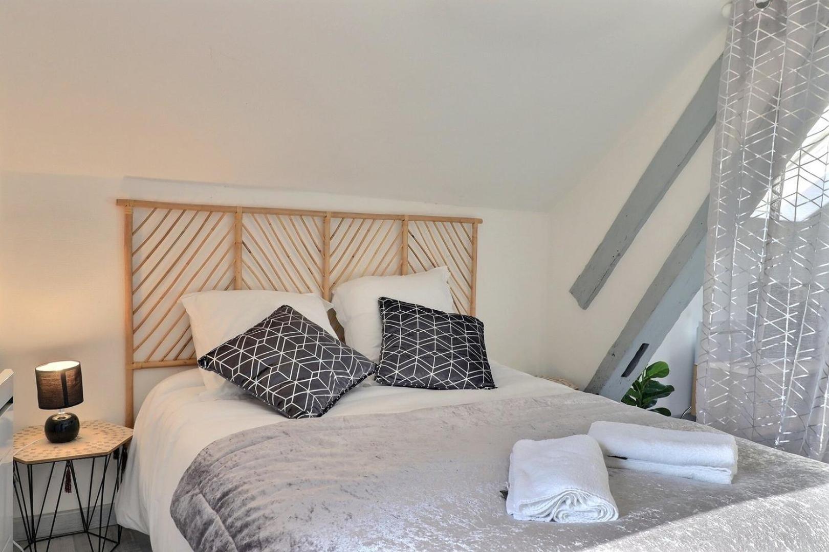Downtown Apartment - Quiet And Cozy - Mon Groom Троа Екстериор снимка