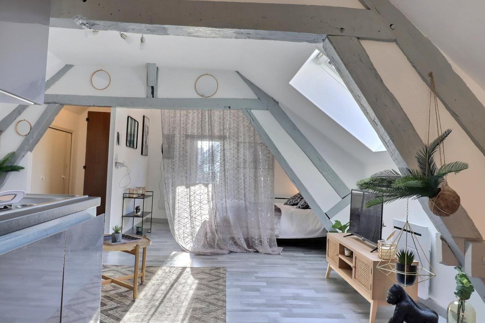 Downtown Apartment - Quiet And Cozy - Mon Groom Троа Екстериор снимка
