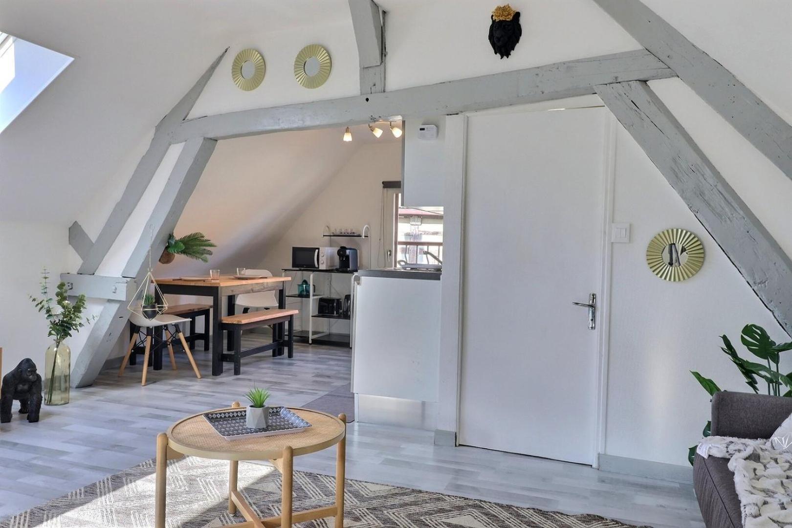 Downtown Apartment - Quiet And Cozy - Mon Groom Троа Екстериор снимка