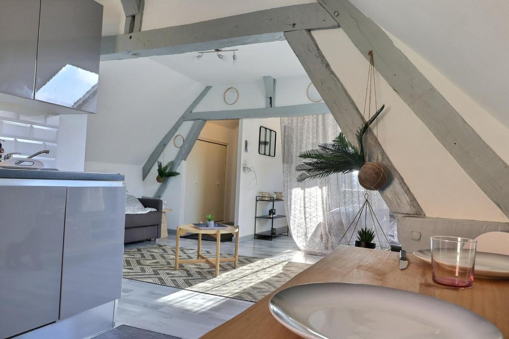 Downtown Apartment - Quiet And Cozy - Mon Groom Троа Екстериор снимка